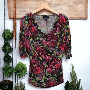 CYNTHIA ROWLEY Draped Neck Top 3/4 Sleeves Floral Print on Black Background Sz M